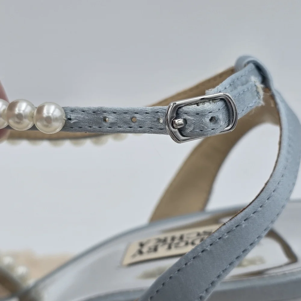 Badgley Mischka Flame Pearl Kitten Heel Sandals, Mist Blue Satin, Women's Sz 9.5 - Picture 7 of 16